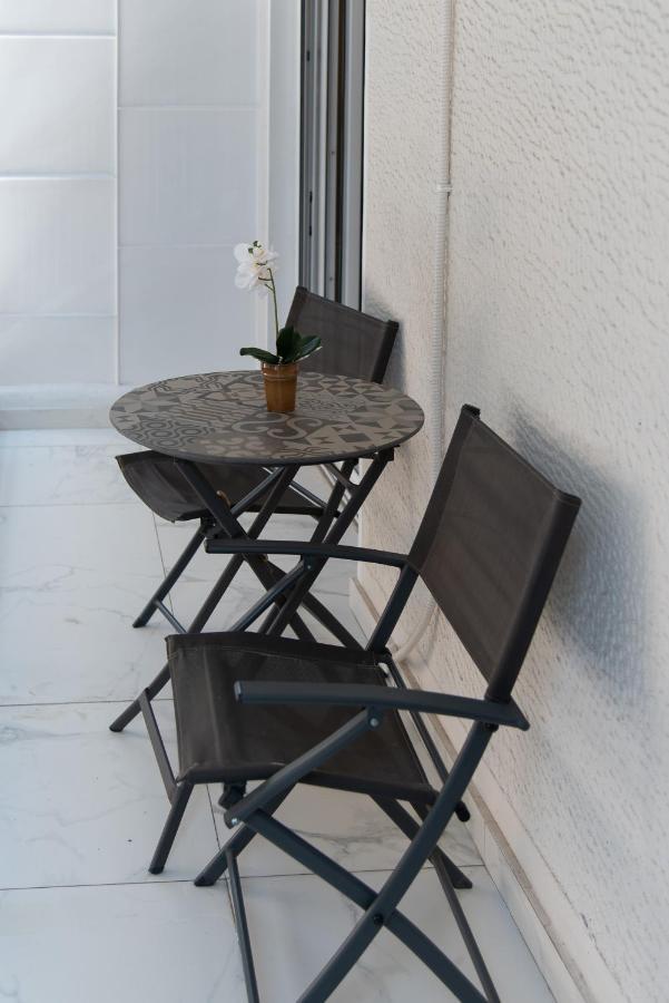 Medluxe Comfort Apartment 아테네 외부 사진