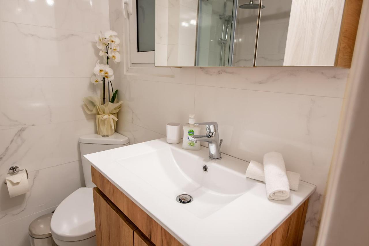 Medluxe Comfort Apartment 아테네 외부 사진
